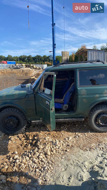 Внедорожник / Кроссовер ВАЗ / Lada 2121 Нива 1987 в Городке