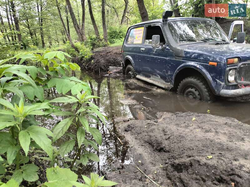 Внедорожник / Кроссовер ВАЗ / Lada 2121 Нива 1988 в Киеве