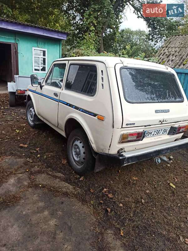 Внедорожник / Кроссовер ВАЗ / Lada 2121 Нива 1988 в Ромнах