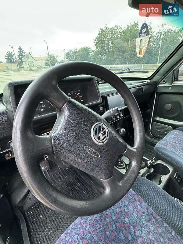 Позашляховик / Кросовер ВАЗ / Lada 2121 Нива 1989 в Попільні