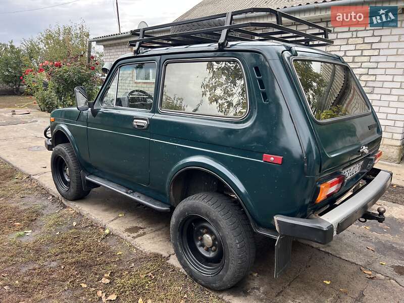 Позашляховик / Кросовер ВАЗ / Lada 2121 Нива 1986 в Кременчуці