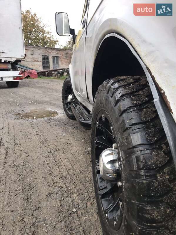 Внедорожник / Кроссовер ВАЗ / Lada 2121 Нива 1987 в Луцке фото 7 Внедорожник / Кроссовер ВАЗ / Lada 2121 Нива 1987 в Луцке