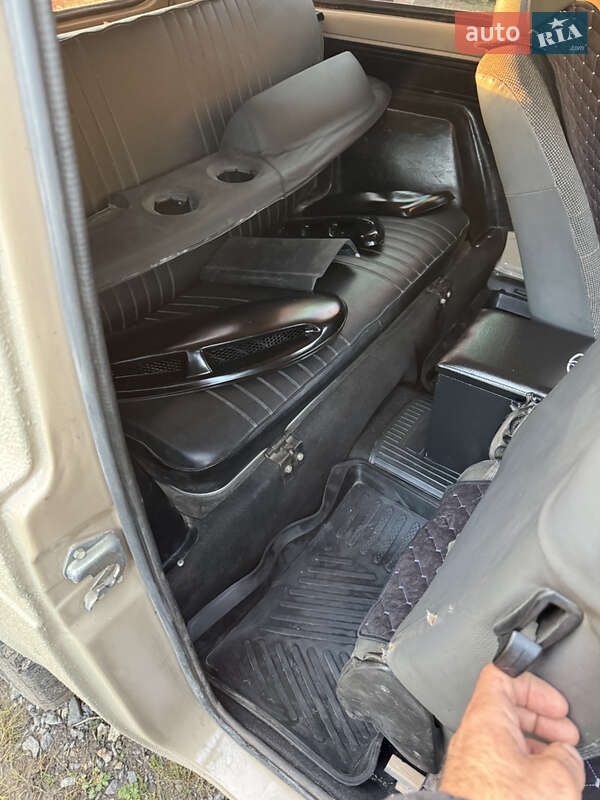 Позашляховик / Кросовер ВАЗ / Lada 2121 Нива 1985 в Новоархангельську фото 11 Позашляховик / Кросовер ВАЗ / Lada 2121 Нива 1985 в Новоархангельську