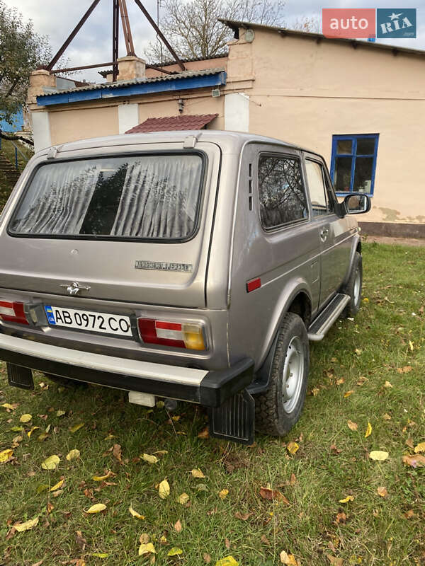 Позашляховик / Кросовер ВАЗ / Lada 2121 Нива 1986 в Жмеринці