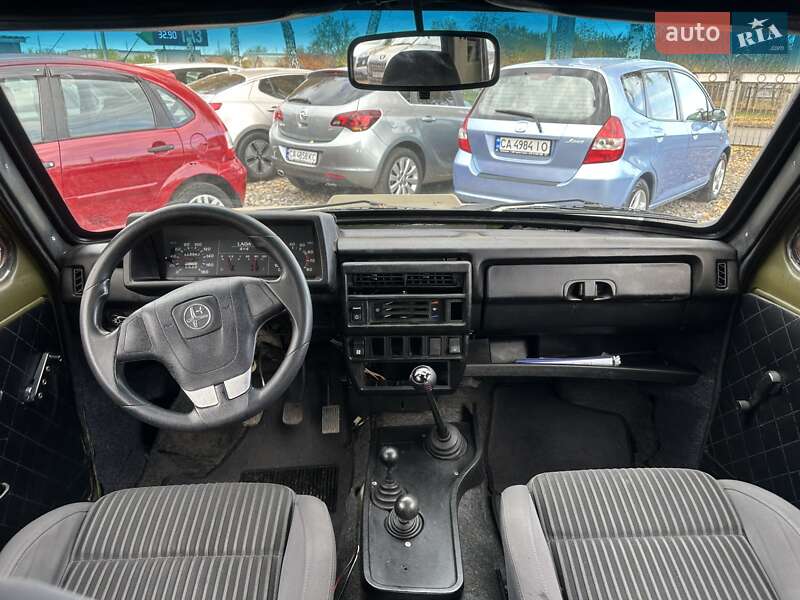 Внедорожник / Кроссовер ВАЗ / Lada 2121 Нива 1982 в Смеле фото 15 Внедорожник / Кроссовер ВАЗ / Lada 2121 Нива 1982 в Смеле
