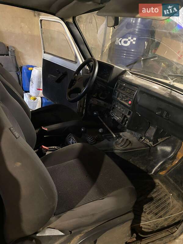 Позашляховик / Кросовер ВАЗ / Lada 2121 Нива 1992 в Великій Олександрівці