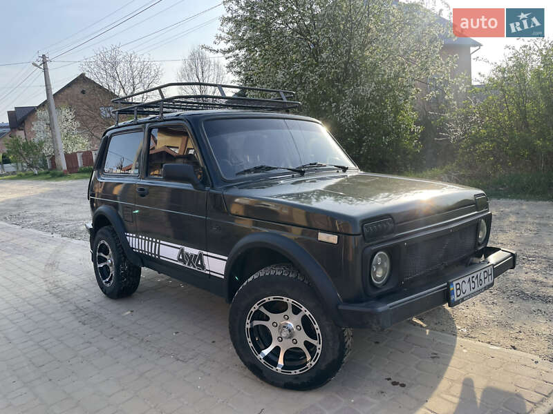 ВАЗ / Lada 2121 Нива 1983 ВАЗ / Lada 2121 Нива 1983