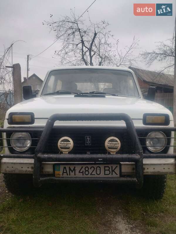 Позашляховик / Кросовер ВАЗ / Lada 2121 Нива 1981 в Житомирі