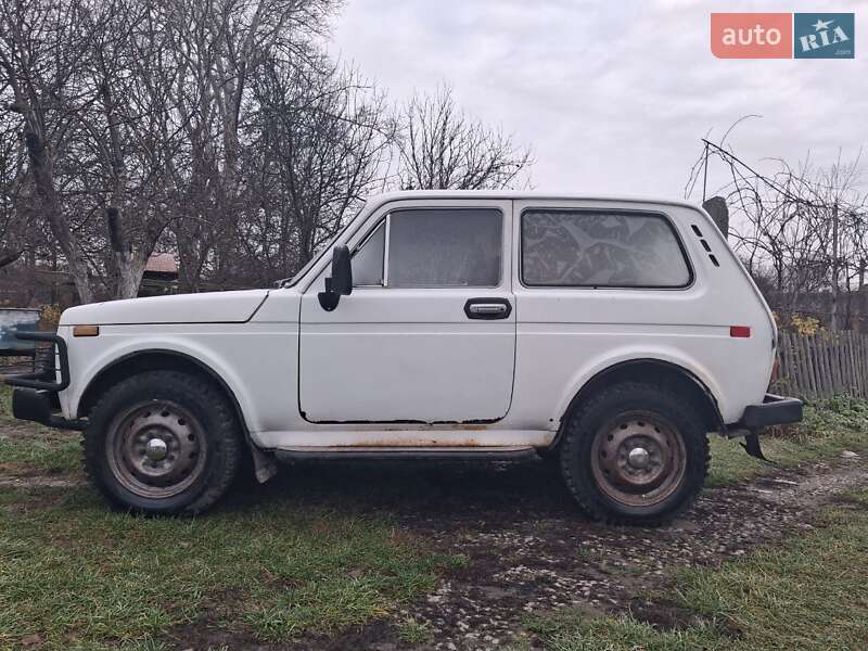 Позашляховик / Кросовер ВАЗ / Lada 2121 Нива 1981 в Житомирі