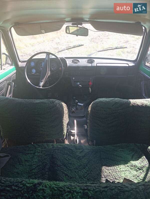 Позашляховик / Кросовер ВАЗ / Lada 2121 Нива 1981 в Нововолинську