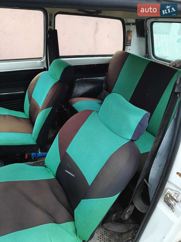 Внедорожник / Кроссовер ВАЗ / Lada 2121 Нива 1988 в Вараше