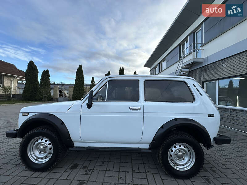 Внедорожник / Кроссовер ВАЗ / Lada 2121 Нива 1988 в Харькове