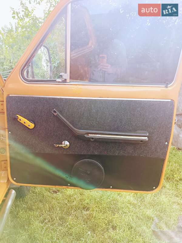 Позашляховик / Кросовер ВАЗ / Lada 2121 Нива 1983 в Чернігові