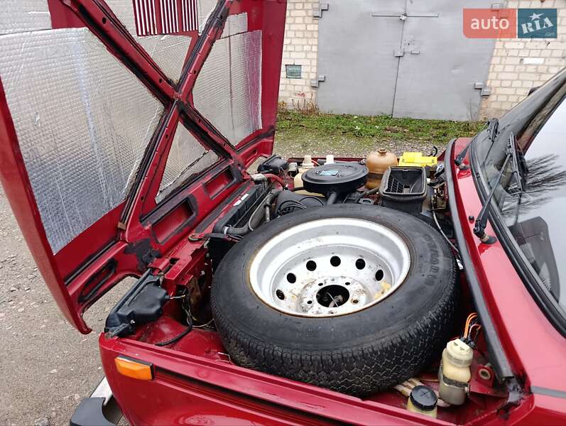 Внедорожник / Кроссовер ВАЗ / Lada 2121 Нива 1992 в Черкассах фото 7 Внедорожник / Кроссовер ВАЗ / Lada 2121 Нива 1992 в Черкассах