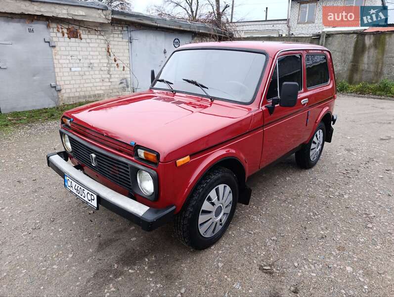 Внедорожник / Кроссовер ВАЗ / Lada 2121 Нива 1992 в Черкассах фото 11 Внедорожник / Кроссовер ВАЗ / Lada 2121 Нива 1992 в Черкассах