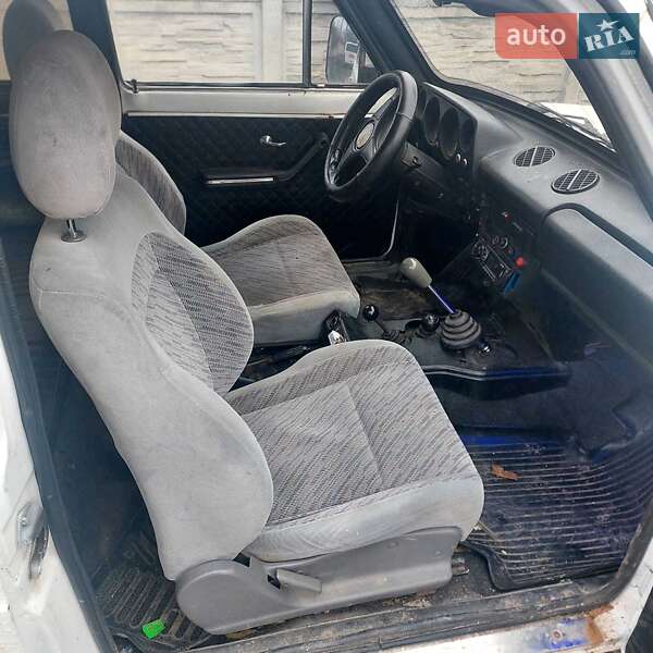 Внедорожник / Кроссовер ВАЗ / Lada 2121 Нива 1991 в Житомире фото 3 Внедорожник / Кроссовер ВАЗ / Lada 2121 Нива 1991 в Житомире