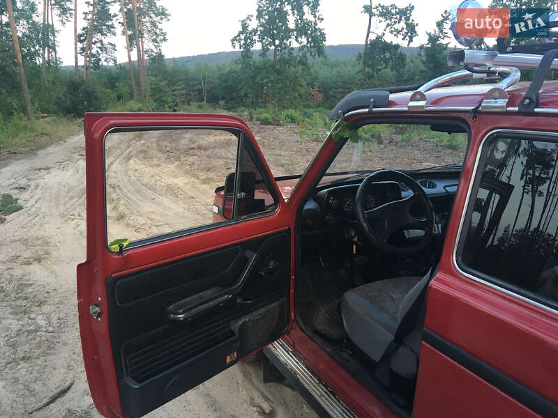 Позашляховик / Кросовер ВАЗ / Lada 2121 Нива 1990 в Черкасах