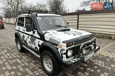 Внедорожник / Кроссовер ВАЗ 2121 Нива 1994 в Черновцах