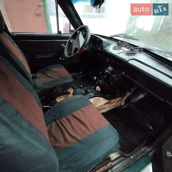 Внедорожник / Кроссовер ВАЗ / Lada 2121 Нива 1981 в Чернобае фото 6 Внедорожник / Кроссовер ВАЗ / Lada 2121 Нива 1981 в Чернобае