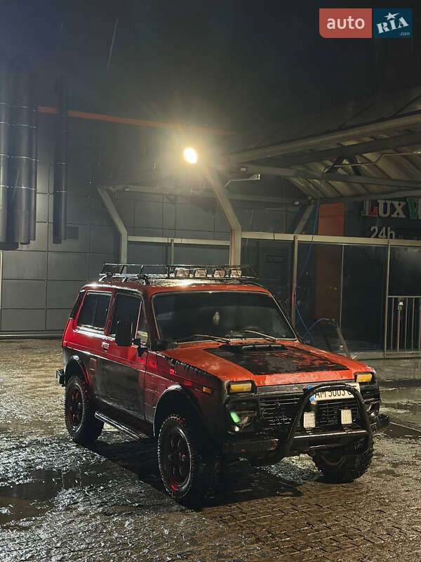 ВАЗ / Lada 2121 Нива 1982 ВАЗ / Lada 2121 Нива 1982