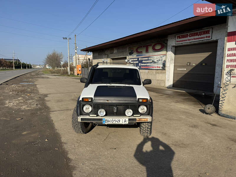 ВАЗ / Lada 2121 Нива 1983 ВАЗ / Lada 2121 Нива 1983