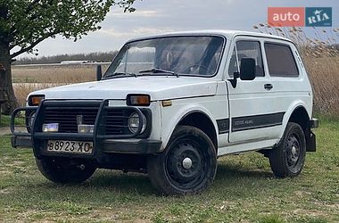Внедорожник / Кроссовер ВАЗ 2121 Нива 1989 в Николаеве