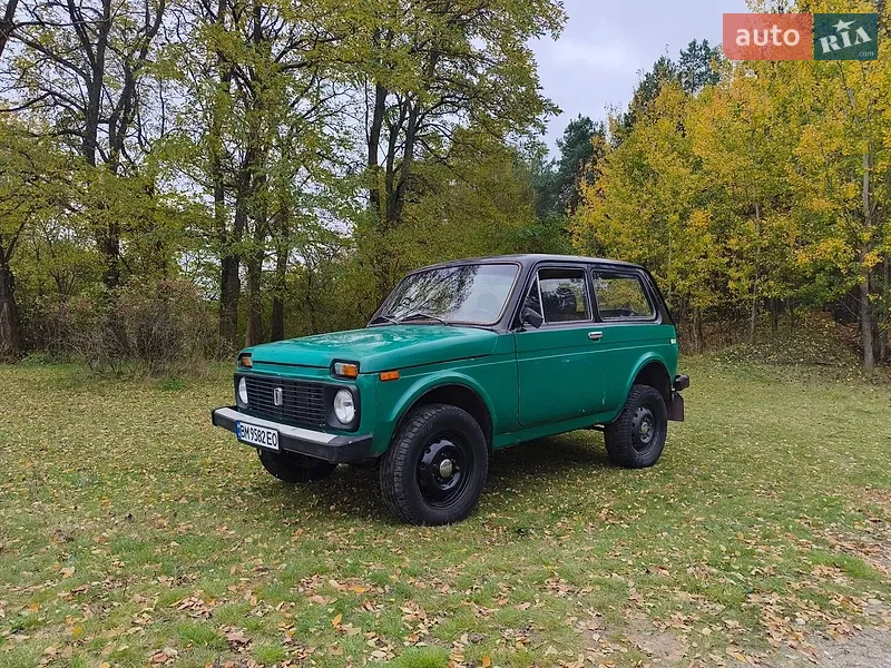 ВАЗ / Lada Niva 1990