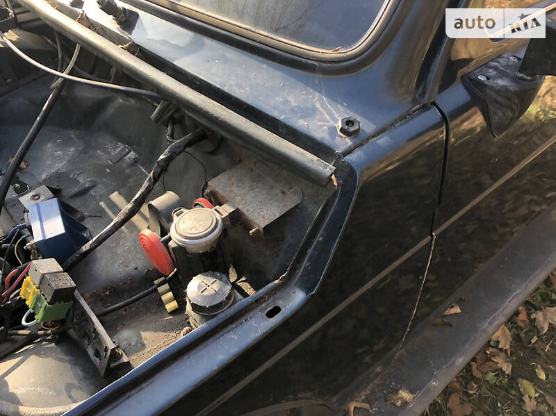 Внедорожник / Кроссовер ВАЗ / Lada 21213 Niva 2002 в Шумске