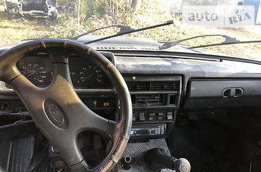 Внедорожник / Кроссовер ВАЗ / Lada 21213 Niva 2002 в Шумске