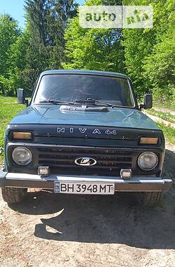 Внедорожник / Кроссовер ВАЗ / Lada 21213 Niva 2001 в Косове