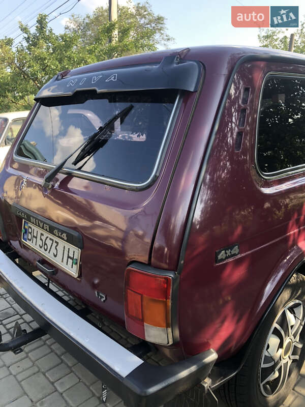 Внедорожник / Кроссовер ВАЗ / Lada 21213 Niva 2001 в Белгороде-Днестровском