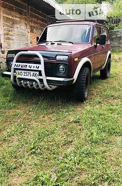 Позашляховик / Кросовер ВАЗ / Lada 21213 Niva 2003 в Тячеві