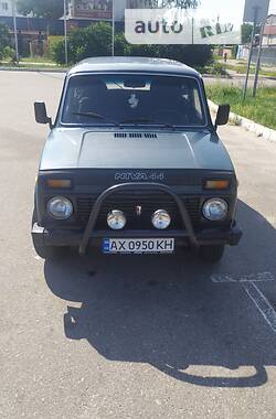 Хэтчбек ВАЗ / Lada 21213 Niva 2001 в Харькове