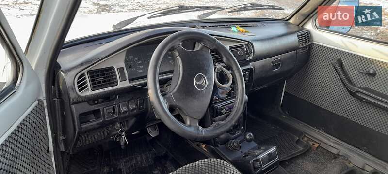 Внедорожник / Кроссовер ВАЗ / Lada 21213 Niva 2003 в Кременчуге