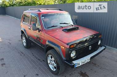 Внедорожник / Кроссовер ВАЗ / Lada 21213 Niva 1995 в Сарнах