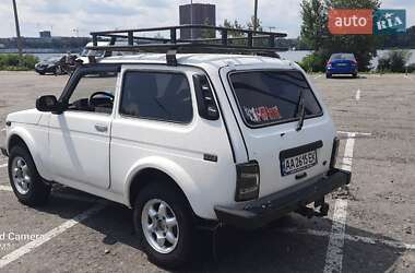 Внедорожник / Кроссовер ВАЗ / Lada 21213 Niva 2003 в Киеве