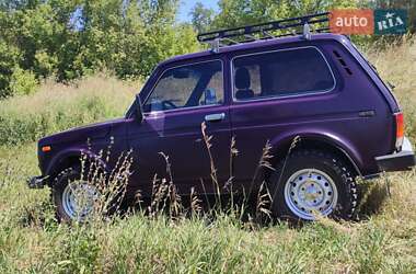 Внедорожник / Кроссовер ВАЗ 21213 Niva 2000 в 