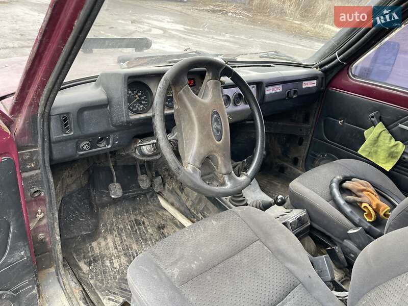 Внедорожник / Кроссовер ВАЗ / Lada 21213 Niva 2000 в Харькове