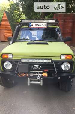 Позашляховик / Кросовер ВАЗ / Lada 21213 Niva 1998 в Києві