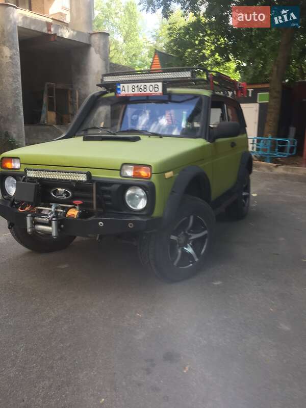 Внедорожник / Кроссовер ВАЗ / Lada 21213 Niva 1998 в Киеве