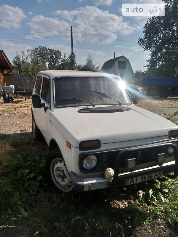 Позашляховик / Кросовер ВАЗ / Lada 21213 Niva 2003 в Бородянці