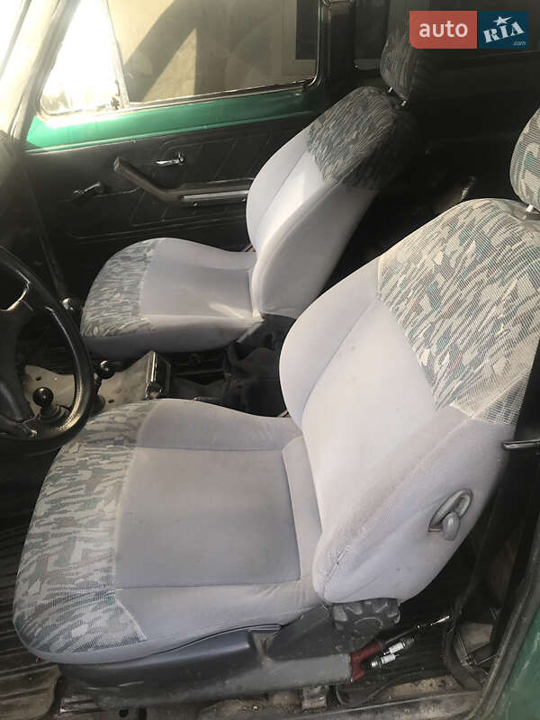 Внедорожник / Кроссовер ВАЗ / Lada 21213 Niva 1995 в Тульчине