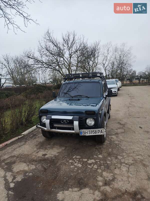 Внедорожник / Кроссовер ВАЗ / Lada 21213 Niva 2003 в Одессе