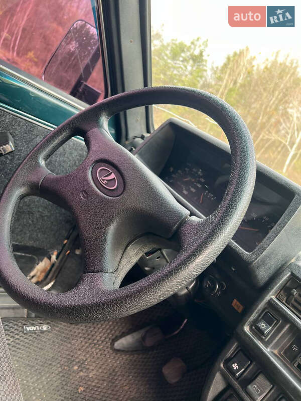 Внедорожник / Кроссовер ВАЗ / Lada 21213 Niva 1996 в Житомире