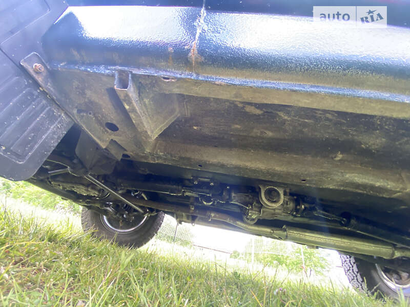Внедорожник / Кроссовер ВАЗ / Lada 21213 Niva 2002 в Львове фото 11 Внедорожник / Кроссовер ВАЗ / Lada 21213 Niva 2002 в Львове