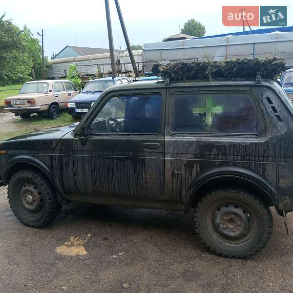 Позашляховик / Кросовер ВАЗ / Lada 21213 Niva 2001 в Миронівці