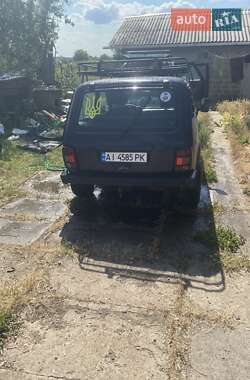 Внедорожник / Кроссовер ВАЗ 21213 Niva 2002 в 