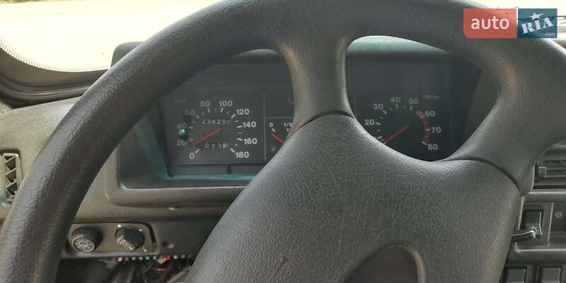 Внедорожник / Кроссовер ВАЗ / Lada 21213 Niva 2000 в Днепре