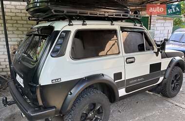 Внедорожник / Кроссовер ВАЗ 21213 Niva 1995 в 