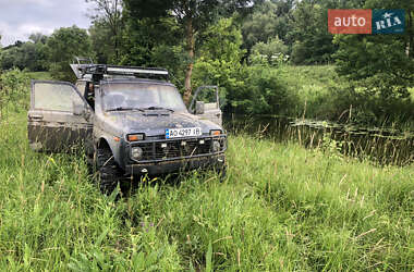 Позашляховик / Кросовер ВАЗ / Lada 21213 Niva 2001 в Ужгороді